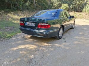 Mercedes-Benz E240 W210 - 1999 à vendre aux enchères sur Benzin – photo 11/59