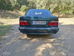 Mercedes-Benz E240 W210 - 1999 à vendre aux enchères sur Benzin – photo 12/59