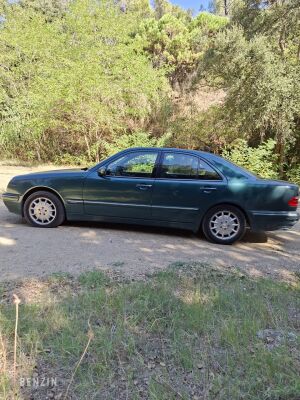Mercedes-Benz E240 W210 - 1999 à vendre aux enchères sur Benzin – photo 14/59