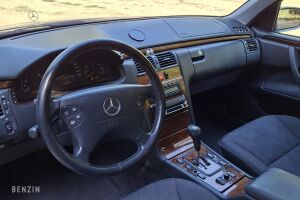 Mercedes-Benz E240 W210 - 1999 à vendre aux enchères sur Benzin – photo 17/59