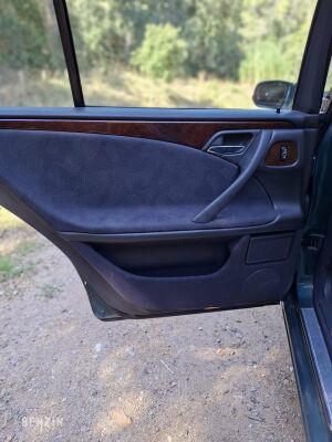Mercedes-Benz E240 W210 - 1999 à vendre aux enchères sur Benzin – photo 47/59